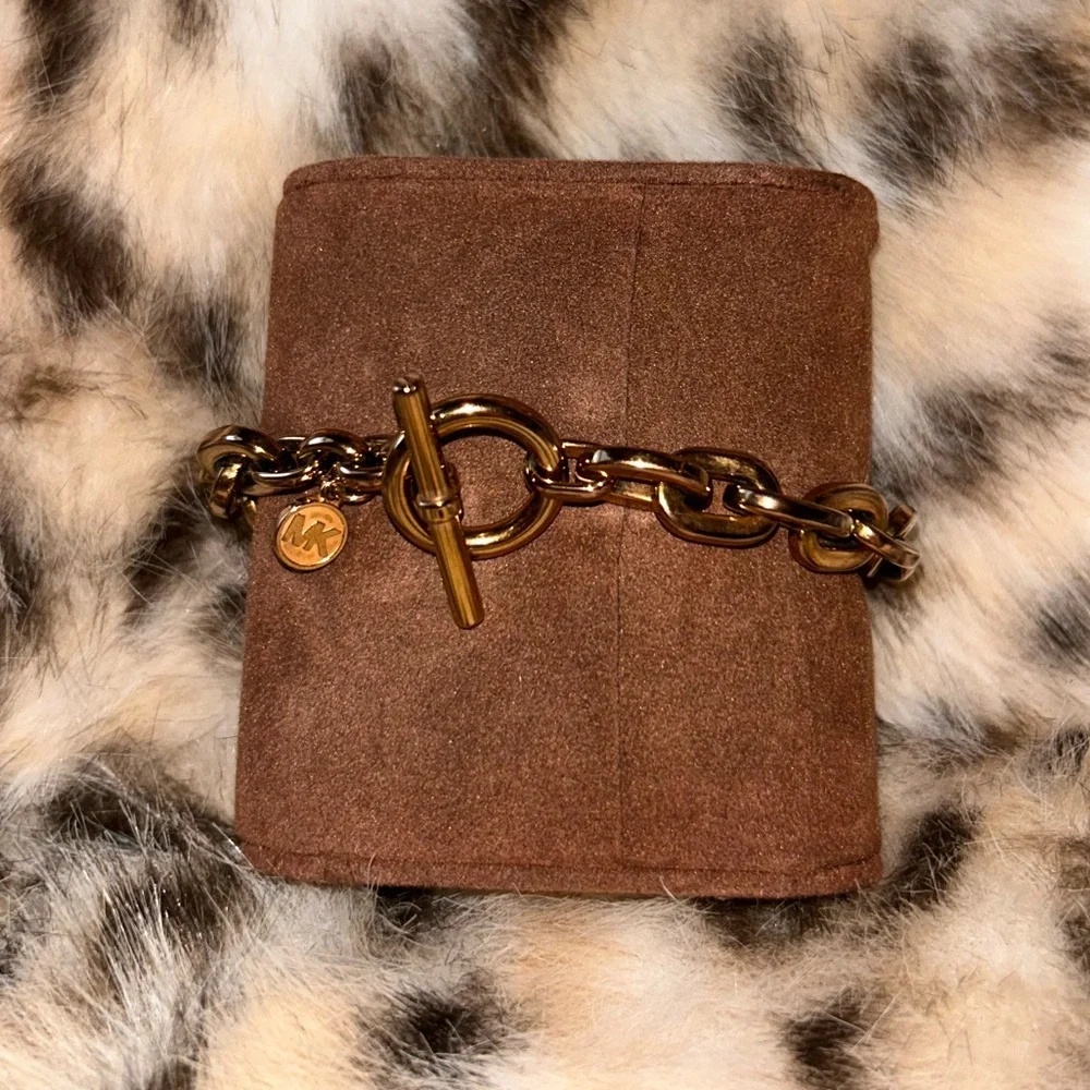 MICHAEL KORS MKJ4343791 Rose Gold Tone Chain Bracelet Padlock with Box - Picture 11 of 16